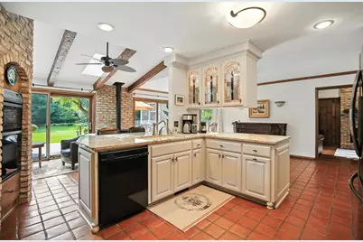 3629 Farmington Road, Hopkins, MN 55305 - Photo 16