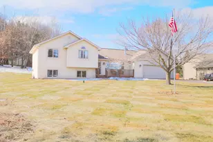 N8185 945th St, River Falls, WI 54022 - Photo 2