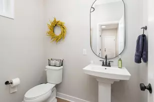 10060 Highpoint Dr, Victoria, MN 55318 - Photo 22