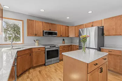 9200 Lakeside Trail, Champlin, MN 55316 - Photo 14