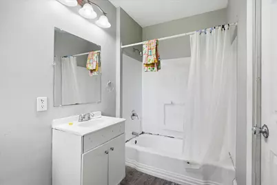 1667 Ames Avenue, Saint Paul, MN 55106 - Photo 16