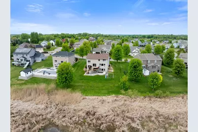 13827 Savanna Drive, Rogers, MN 55374 - Photo 2