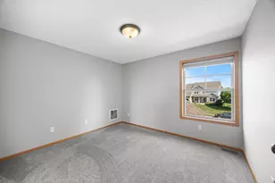 13827 Savanna Dr, Rogers, MN 55374 - Photo 32
