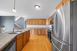 13827 Savanna Dr, Rogers, MN 55374 - Photo 14