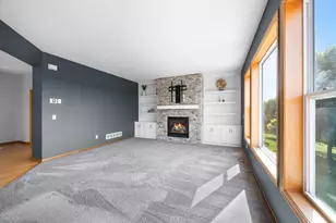 13827 Savanna Dr, Rogers, MN 55374 - Photo 8
