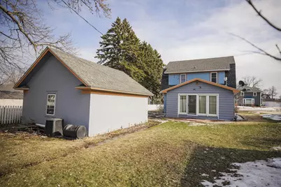 405 E 3rd Street, Morris, MN 56267 - Photo 8