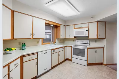 14601 Atrium Way #332, Minnetonka, MN 55345 - Photo 20