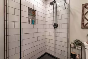 736 Shorewood Dr, Detroit Lakes, MN 56501 - Photo 44