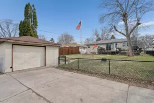 4920 Monroe St NE, Columbia Heights, MN 55421 - Photo 20