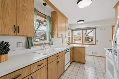 4920 Monroe Street NE, Columbia Heights, MN 55421 - Photo 14