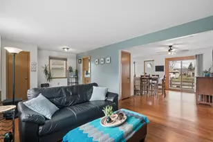 4920 Monroe St NE, Columbia Heights, MN 55421 - Photo 4