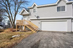 8714 Glasgow Ln, Saint Bonifacius, MN 55375 - Photo 2