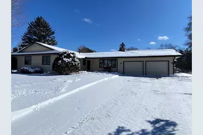 9717 Toledo Road, Bloomington, MN 55437 - Photo 2