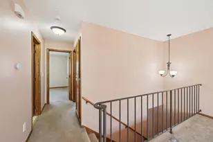 302 Sidney St E, Saint Paul, MN 55107 - Photo 20