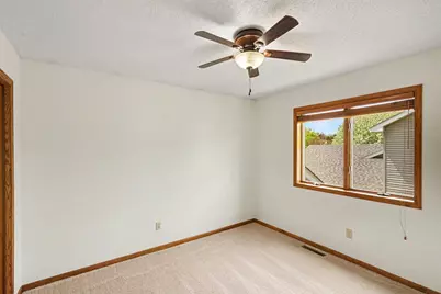 2635 79th Street E, Inver Grove Heights, MN 55076 - Photo 22