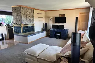 203 Wyandotte Rd, Hoyt Lakes, MN 55750 - Photo 4