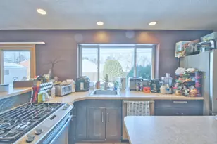 203 Wyandotte Rd, Hoyt Lakes, MN 55750 - Photo 10