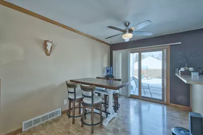 203 Wyandotte Road, Hoyt Lakes, MN 55750 - Photo 8