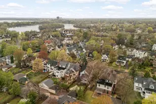 2421 Irving Ave S, Minneapolis, MN 55405 - Photo 36