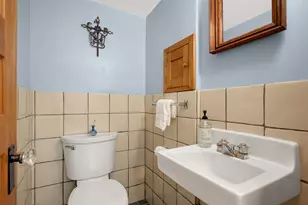 2421 Irving Ave S, Minneapolis, MN 55405 - Photo 18