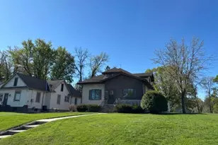 219 Park Pl W, Norwood Young America, MN 55368 - Photo 32
