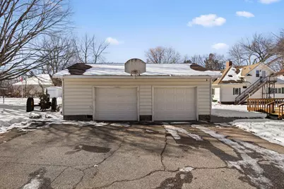 219 Park Place W, Norwood Young America, MN 55368 - Photo 38