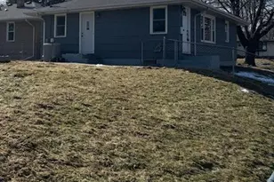 44 Bernard St E, West Saint Paul, MN 55118 - Photo 2