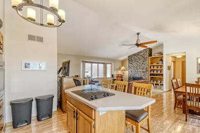 2658 Shadow Lane, Chaska, MN 55318 - Photo 16