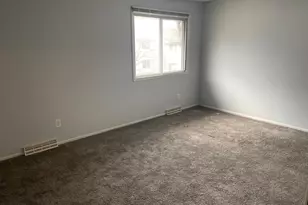 2363 Dorland Ln E, Maplewood, MN 55119 - Photo 10