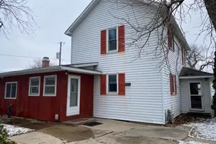 311 N 3rd St, Goodhue, MN 55027 - Photo 30