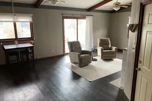 311 N 3rd St, Goodhue, MN 55027 - Photo 4