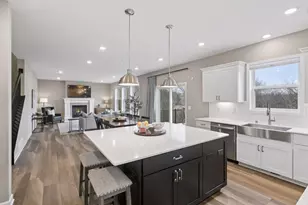 6331 Apple Ct, Inver Grove Heights, MN 55077 - Photo 6