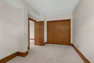 385 Laurel Ave, Saint Paul, MN 55102 - Photo 10