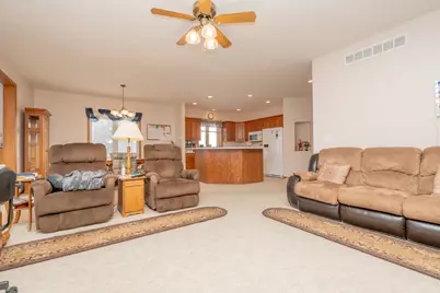 419 Independence Street NE, New Prague, MN 56071 - Photo 14