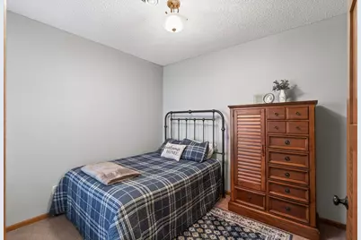 343 Sophia Avenue E, Maplewood, MN 55117 - Photo 18