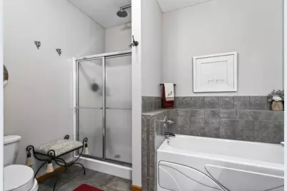 343 Sophia Avenue E, Maplewood, MN 55117 - Photo 16