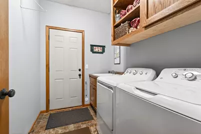 343 Sophia Avenue E, Maplewood, MN 55117 - Photo 20