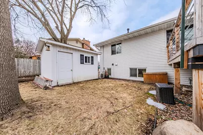 1901 Mounds Avenue, New Brighton, MN 55112 - Photo 48