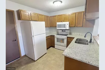 1202 W Royal Oaks Drive, Shoreview, MN 55126 - Photo 10