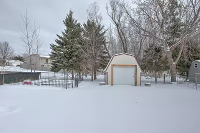 1220 10th Avenue SE, Cambridge, MN 55008 - Photo 28