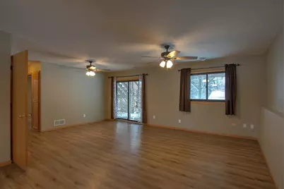 1220 10th Avenue SE, Cambridge, MN 55008 - Photo 14