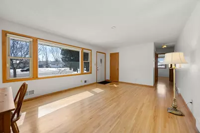 2189 Howard Court, Saint Paul, MN 55119 - Photo 8