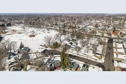 2189 Howard Court, Saint Paul, MN 55119 - Photo 2