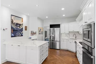 10692 Mount Curve Road, Eden Prairie, MN 55347 - Photo 8