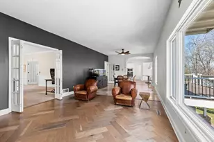 10692 Mt Curve Rd, Eden Prairie, MN 55347 - Photo 22