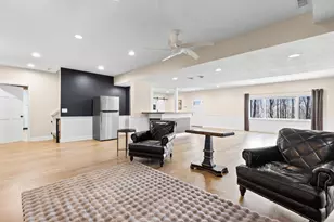 10692 Mt Curve Rd, Eden Prairie, MN 55347 - Photo 48