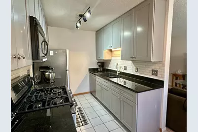 1621 City View Drive, Eagan, MN 55121 - Photo 2