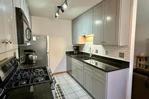 1621 City View Dr, Eagan, MN 55121 - Photo 2