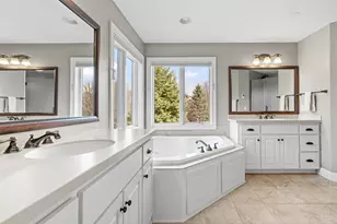 9106 Cold Stream Ln, Eden Prairie, MN 55347 - Photo 30