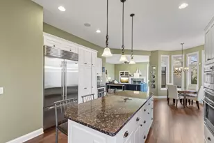 9106 Cold Stream Ln, Eden Prairie, MN 55347 - Photo 6